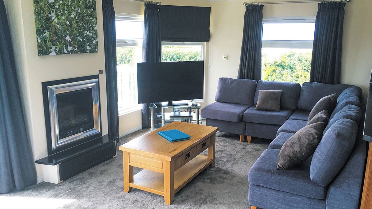 Stibb Ski Chalet | 3 bedroom accommodation in Sandymouth Bay, Bude