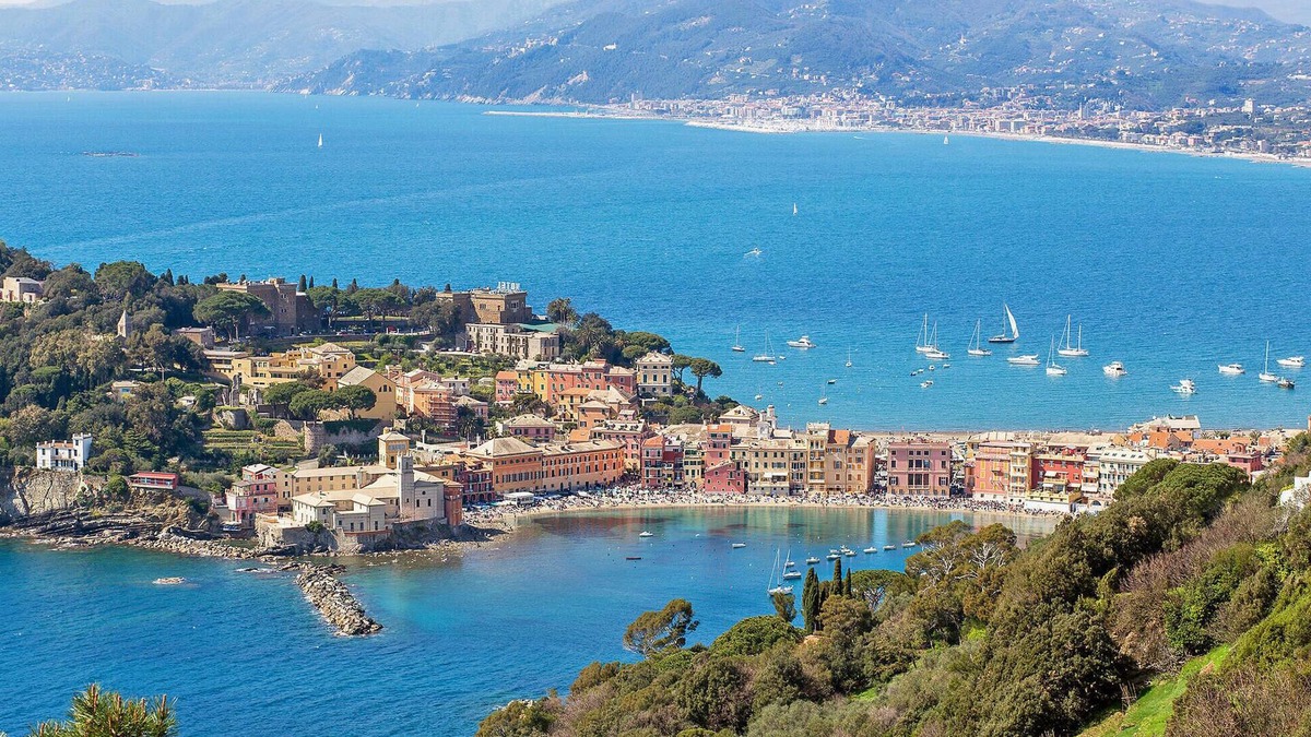 Torza House | 3 bedroom accommodation in Torza