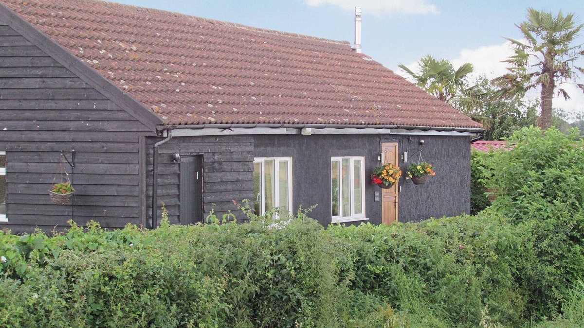 Littleport Cottage | 3 bedroom accommodation in Little Downham, near Ely