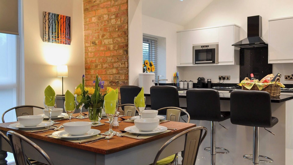 Holtby Cottage | 3 bedroom accommodation in Dunnington, near York