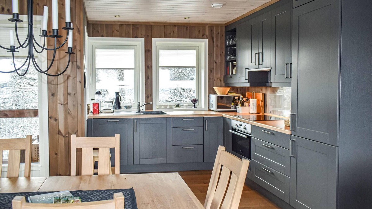 Kamben Apartment | 3 bedroom accommodation in Gol