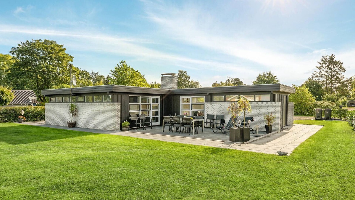 Skovmose House | 3 bedroom amazing home in Sydals