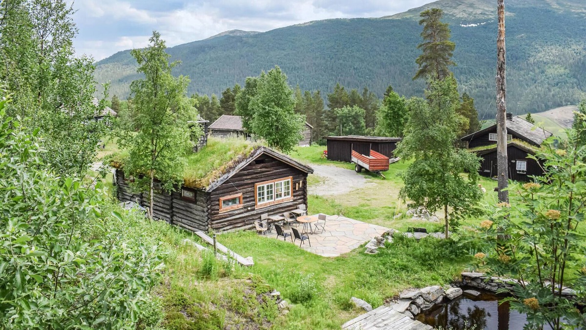 Heidal House | 3 bedroom amazing home in Heidal