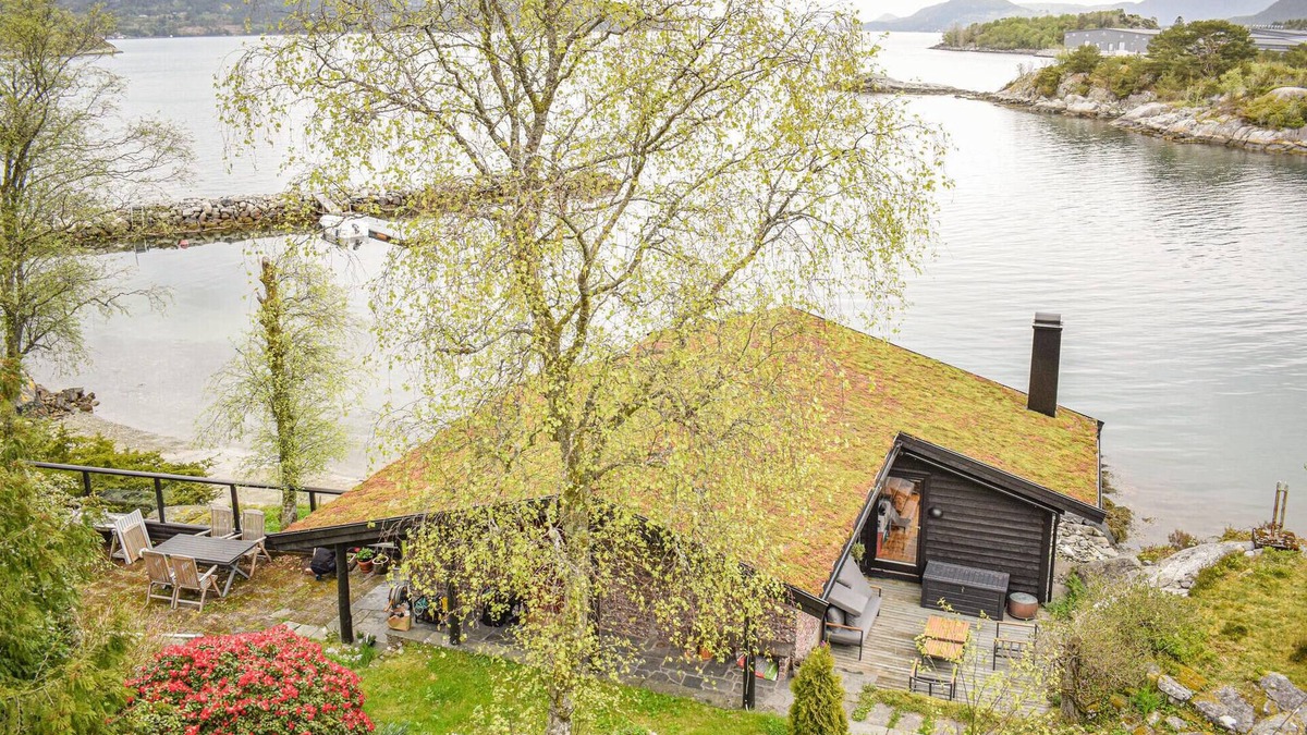 Skjold House | 3 bedroom amazing home in Skjold