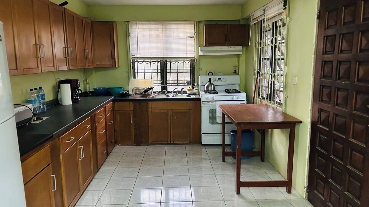 Picard Apartment | 3-bedroom apartment in lovely Portsmouth with WiFi