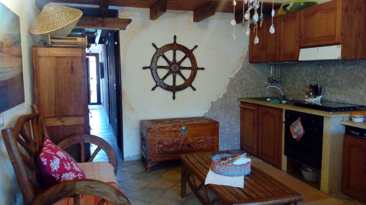 Capo Mannu Apartment | 3 Bedroom Apartment in Mandriola