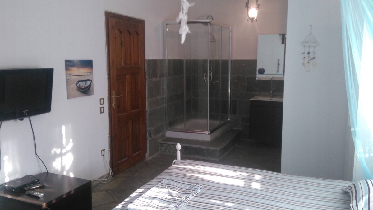 Vourvourou Apartment | 3 bedroom autonomus apartment
