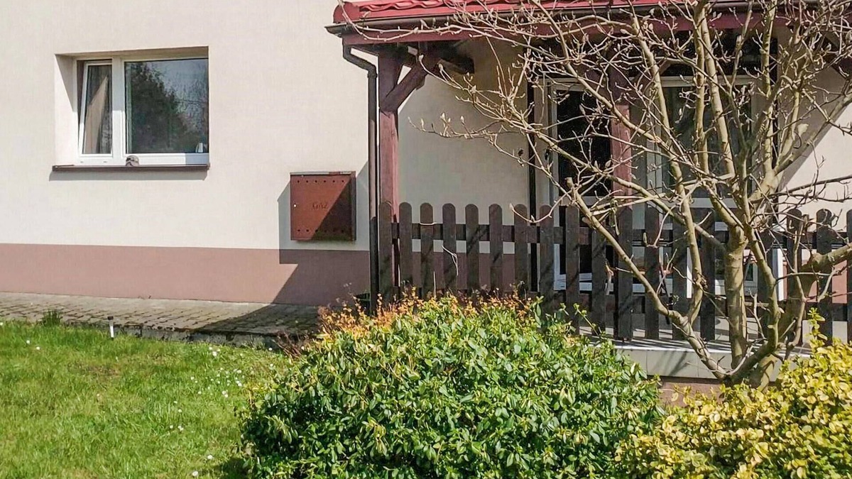 gmina Klucze Apartment | 3 bedroom awesome apartment in Klucze