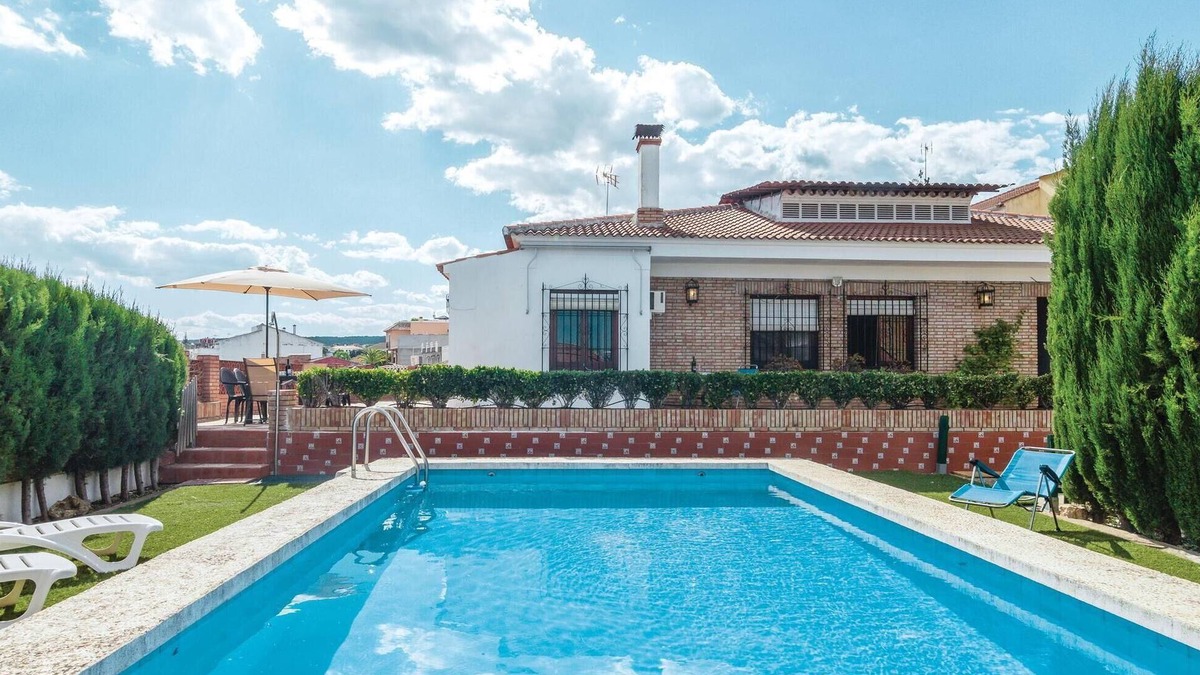 Hornachuelos House | 3 bedroom awesome home in Hornachuelos