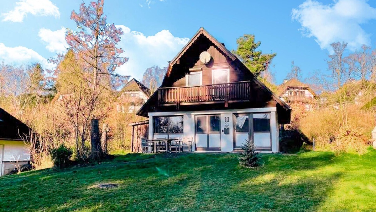 Frankenau House | 3 bedroom awesome home in Frankenau