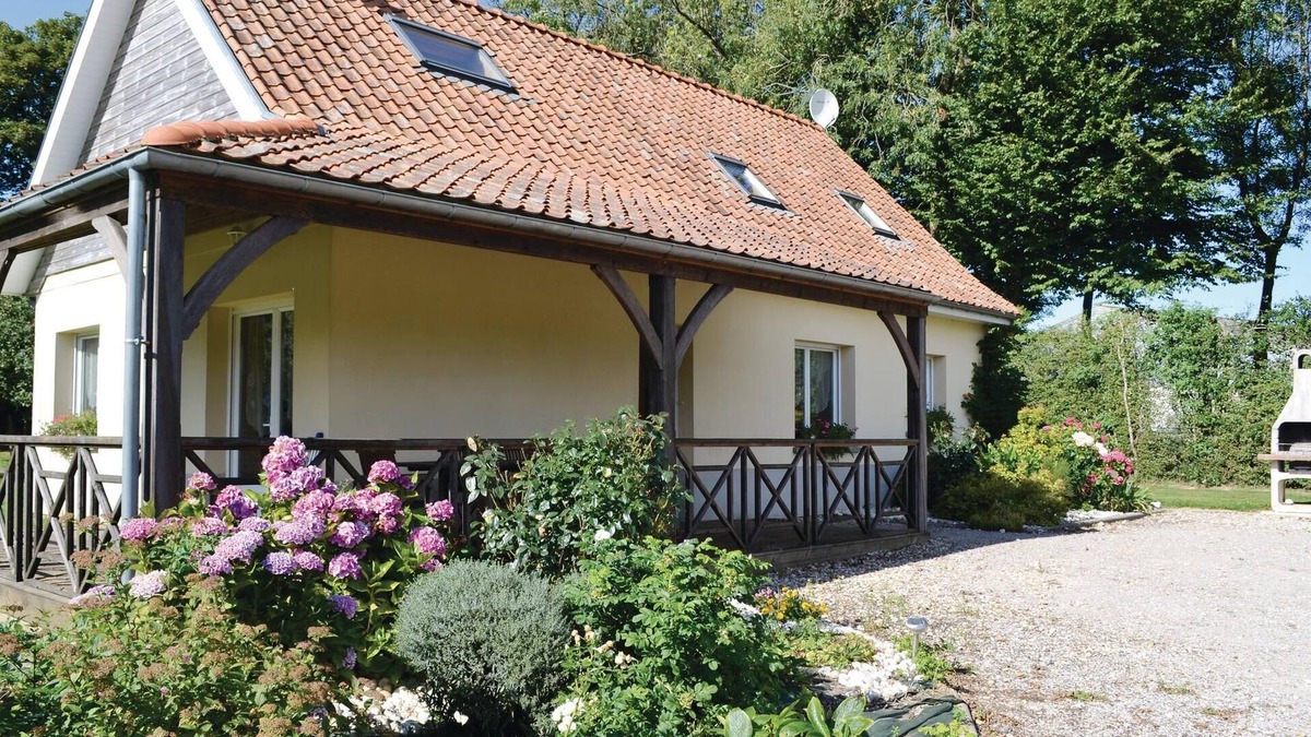Maninghem House | 3 bedroom awesome home in Maninghem