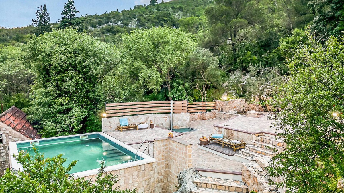 Vrgorac House | 3 bedroom awesome home in Vrgorac