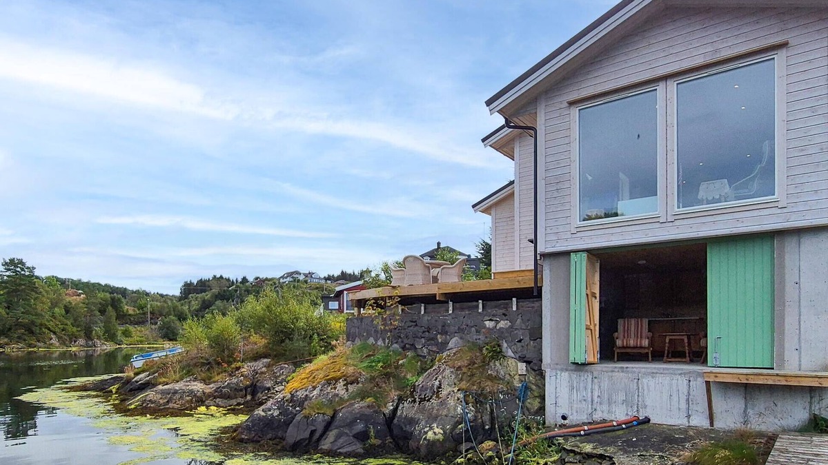Meland House | 3 bedroom awesome home in Rossland