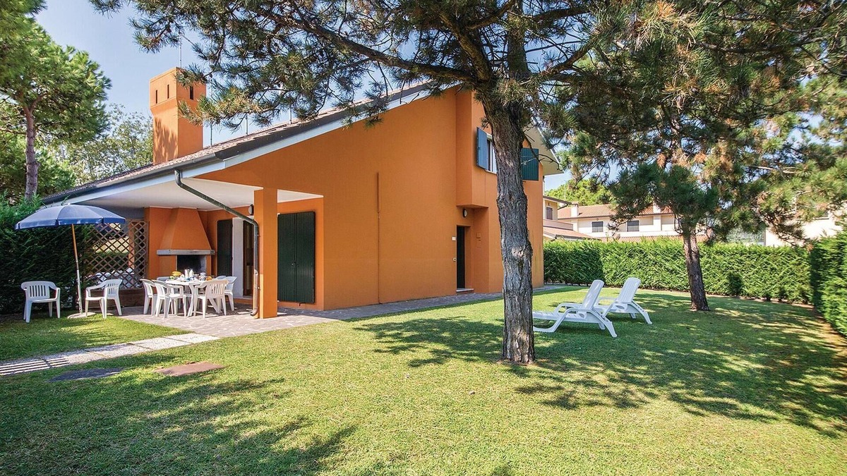 Isola Albarella House | 3 bedroom awesome home in Albarella RO