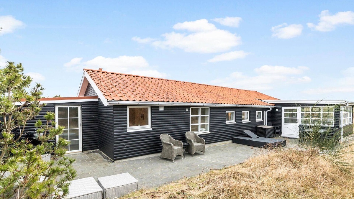 Grena Strand House | 3 bedroom beach front home in Grenaa