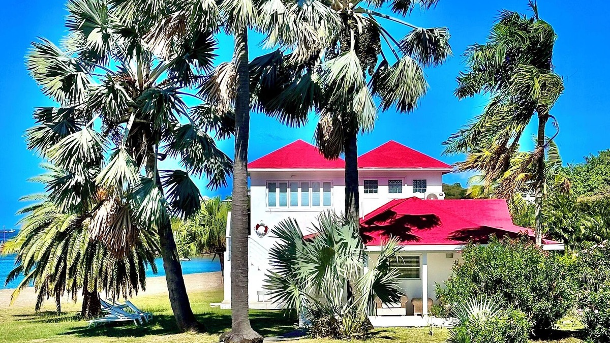 Westbury Villa | 3-Bedroom Beach Villa at Popular Chrishi Beach, Nevis with Everything You Need