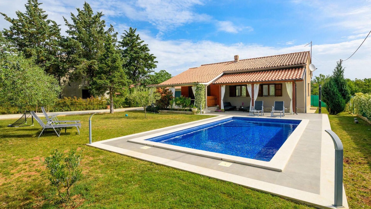 Krnica House | 3 bedroom beautiful home in Krnica