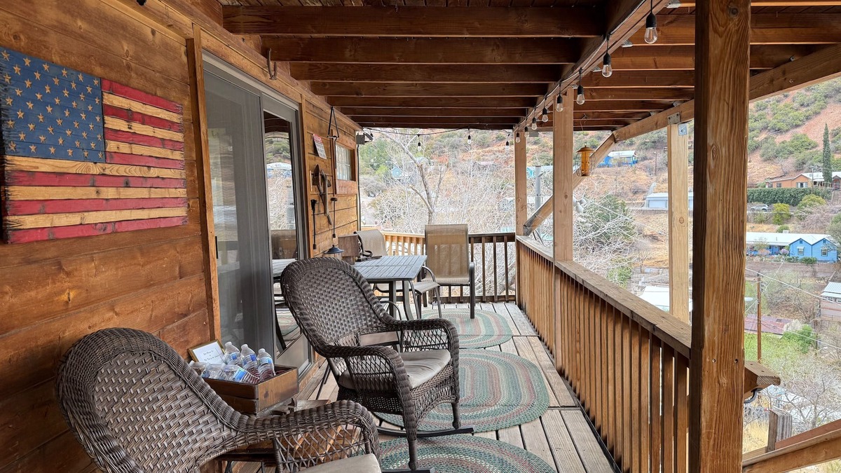 Bisbee Cabin | 3-bedroom cabin in Old Bisbee