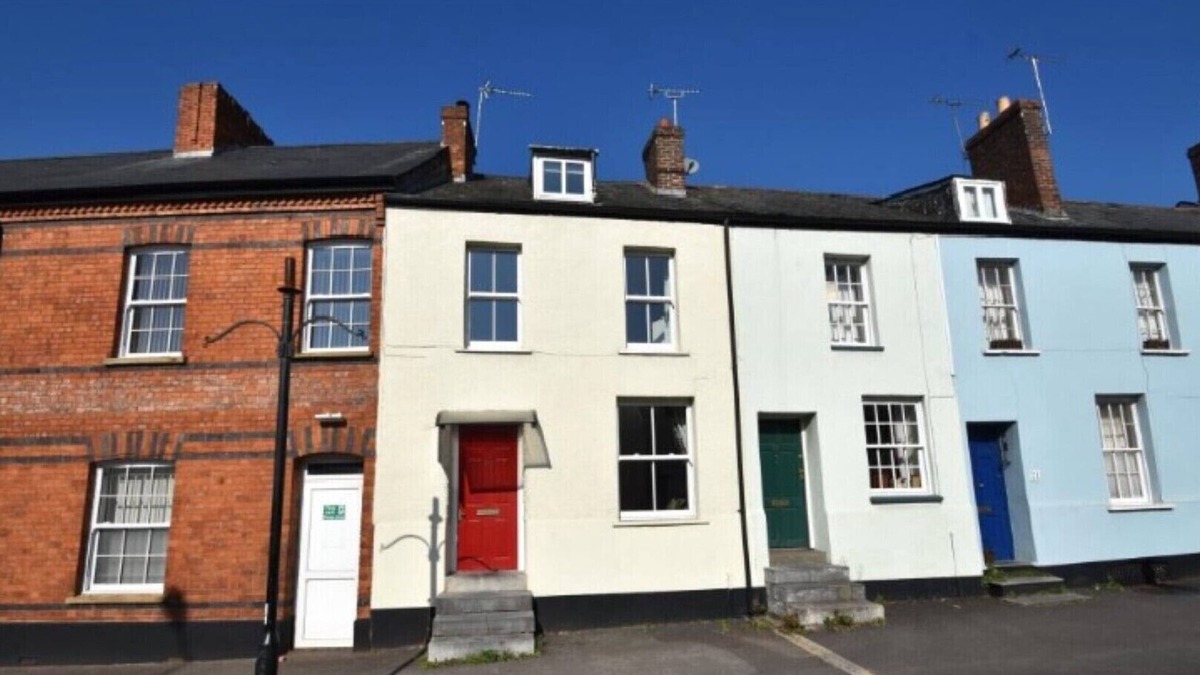Wellington House | 3 bedroom character town house on the edge of the Blackdown hills
