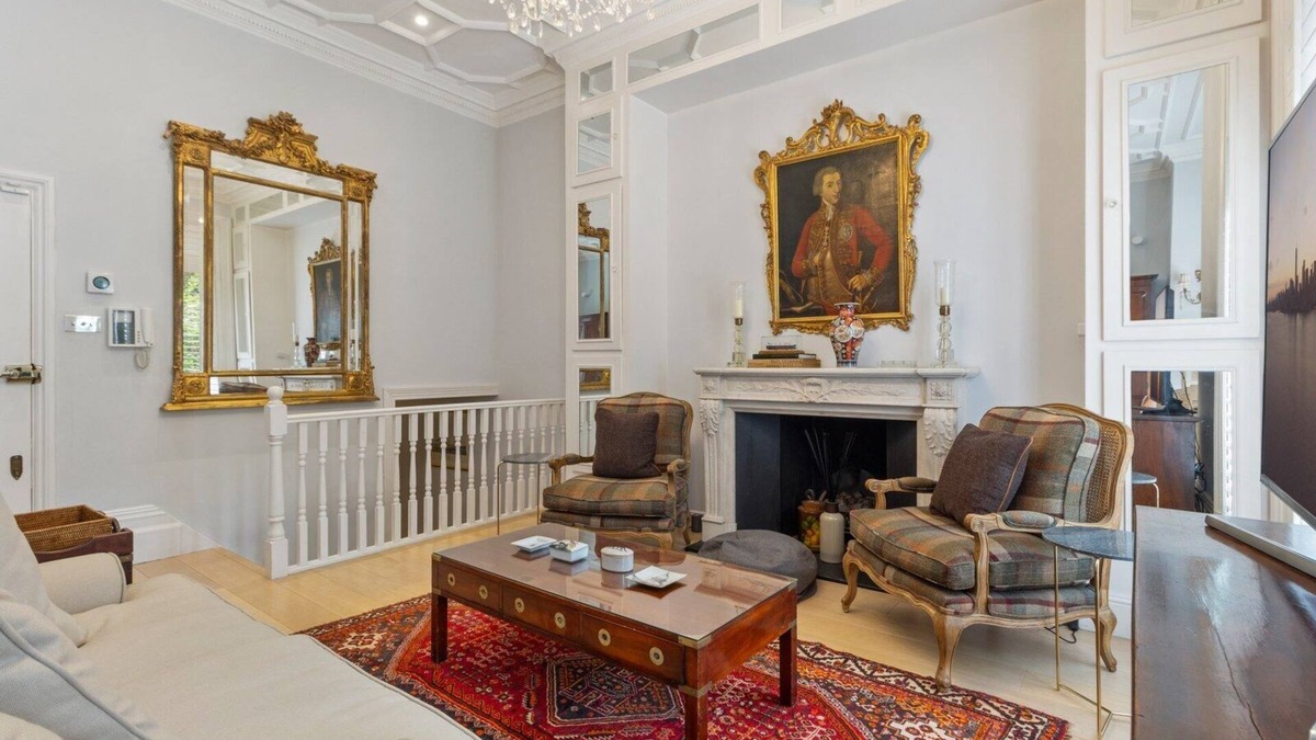 Belgravia Apartment | 3-Bedroom Chelsea Garden Apartment