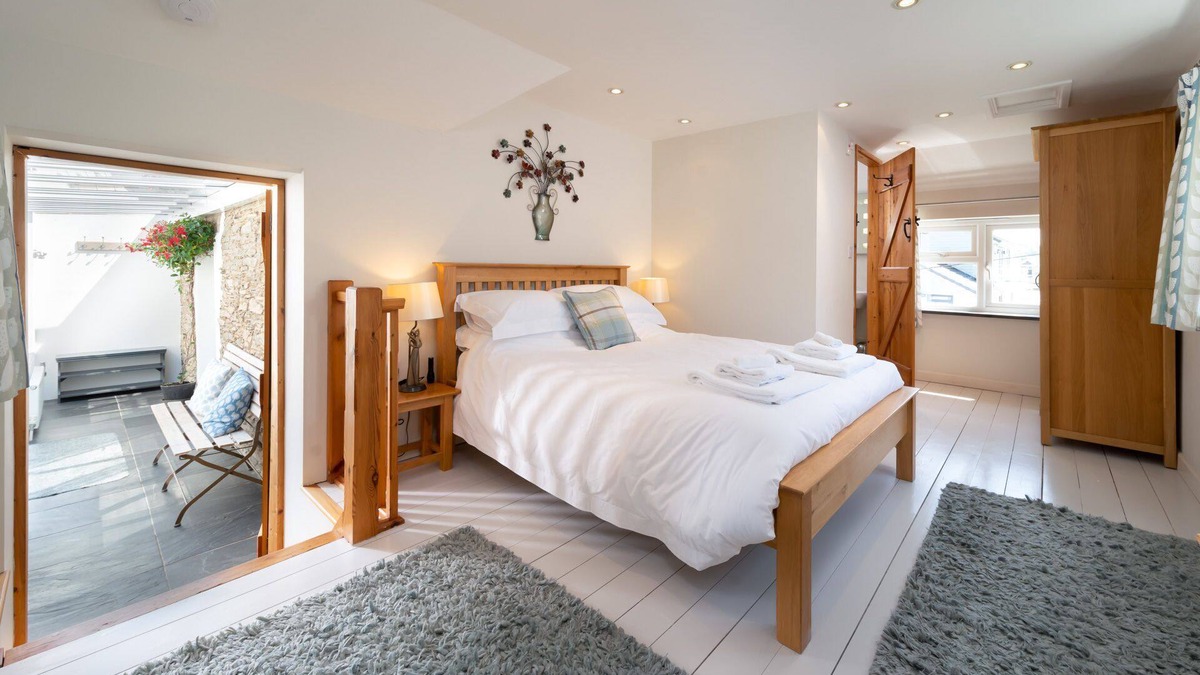Kentisbury Cottage | 3-Bedroom Countryside Cottage Close to North Devon's Beaches and Exmoor, with onsite games room