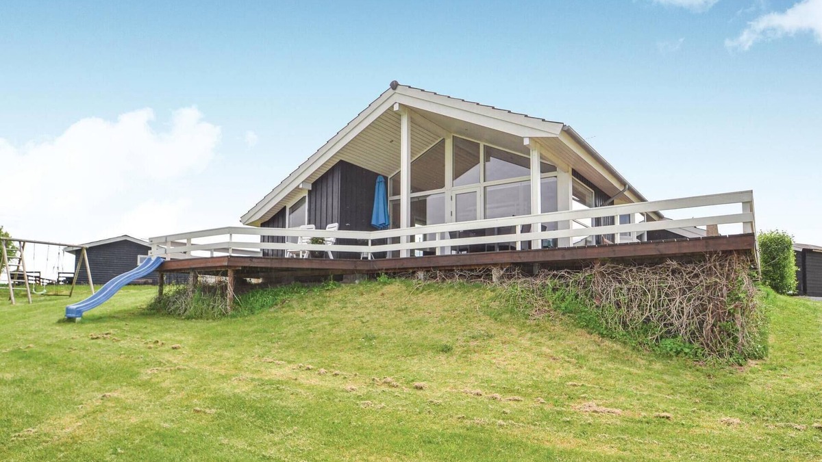 Bønnerup Strand House | 3 bedroom cozy home in Glesborg