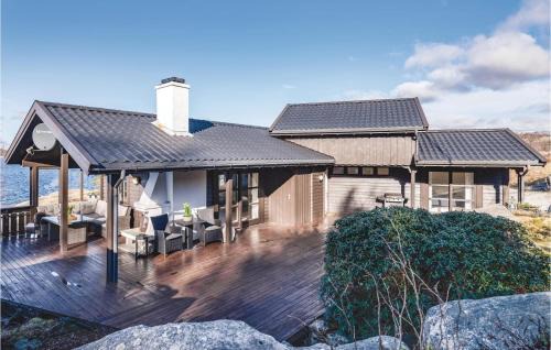 Skjold House | 3 Bedroom Cozy Home In Skjold