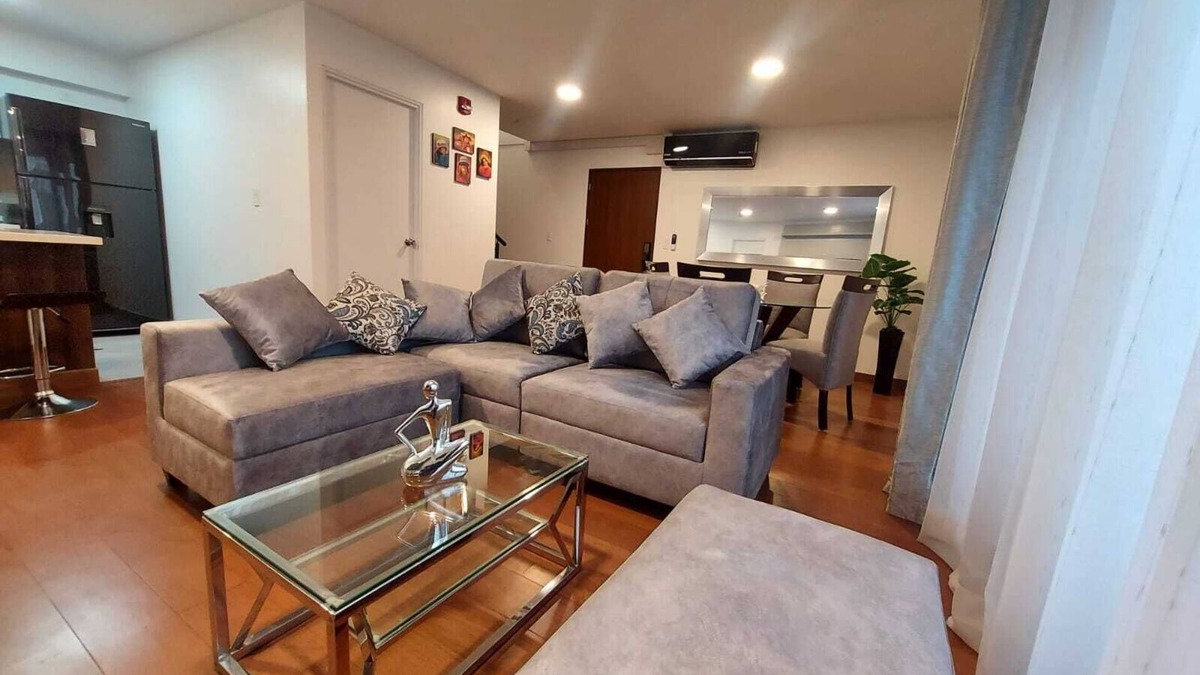 Miraflores Apartment | 3 bedroom duplex with Air conditioner and private terrace