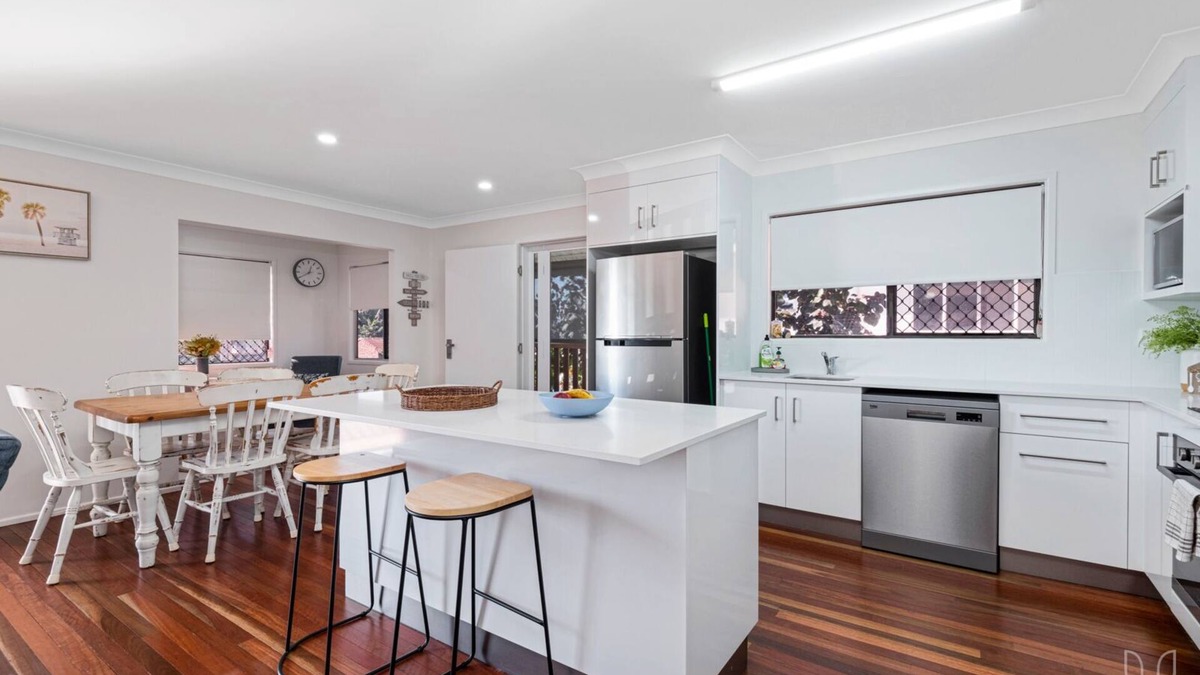 Taranganba House | 3 Bedroom Family-Friendly Coastal Haven!