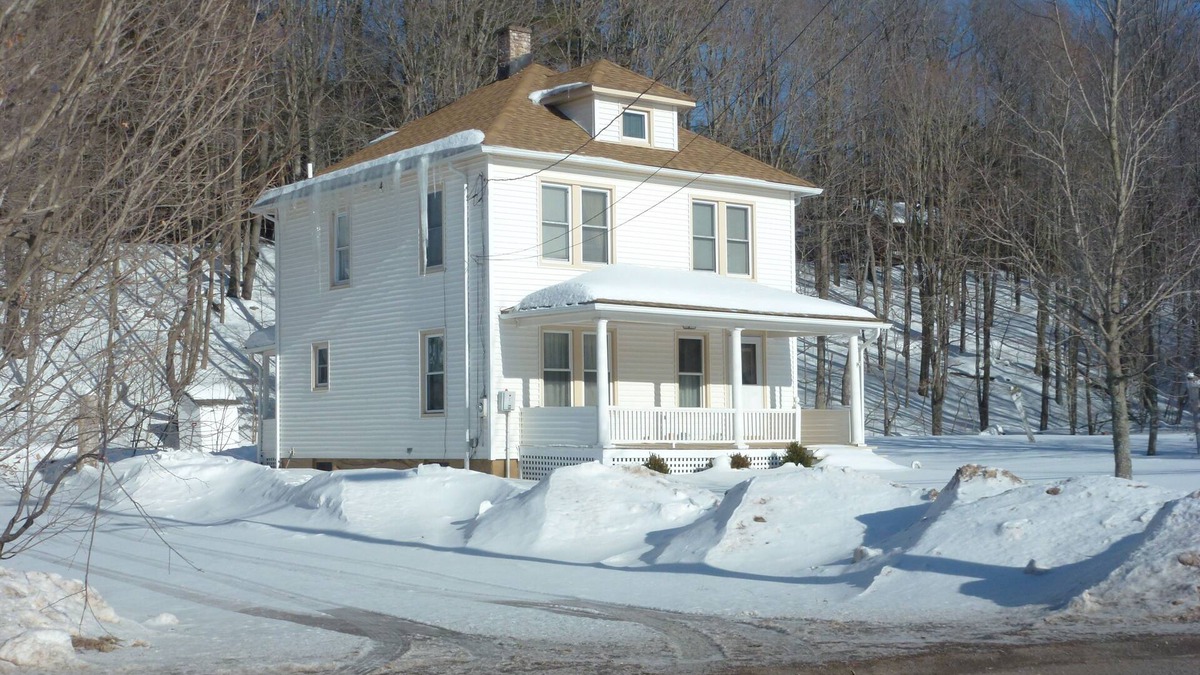Maplecrest House | 3-Bedroom Family Home