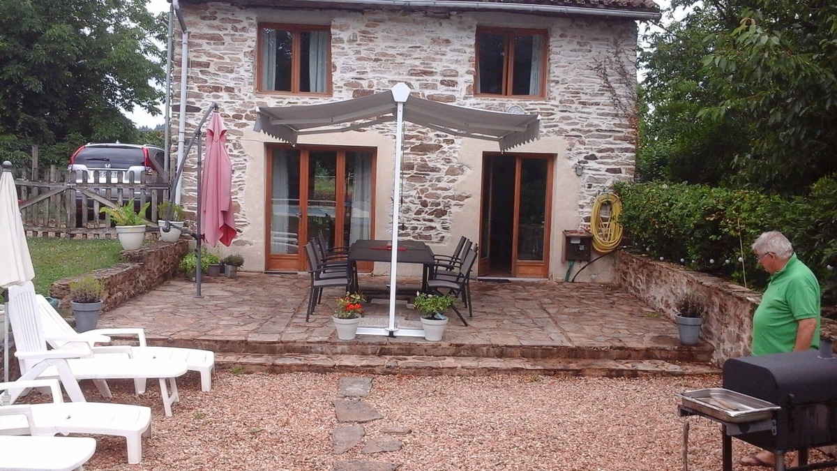 Champagnac-la-Riviere House | 3 bedroom house with private solar heated pool, set in a Historic National Park