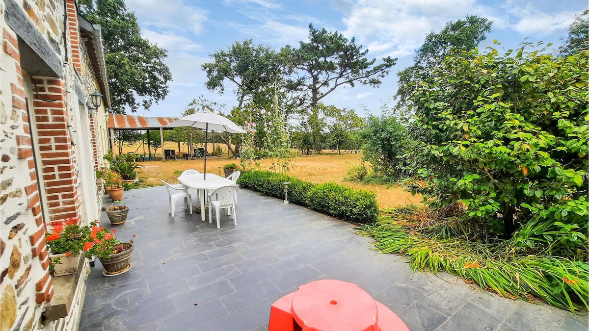 Saint-Martin-sur-Oust House | 3 bedroom accommodation in Saint-Martin-Sur-Oust