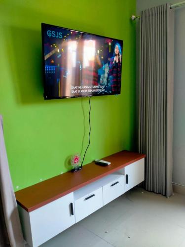 Banyuasri Villa | 3 Bedroom Fully Furnished LC Home