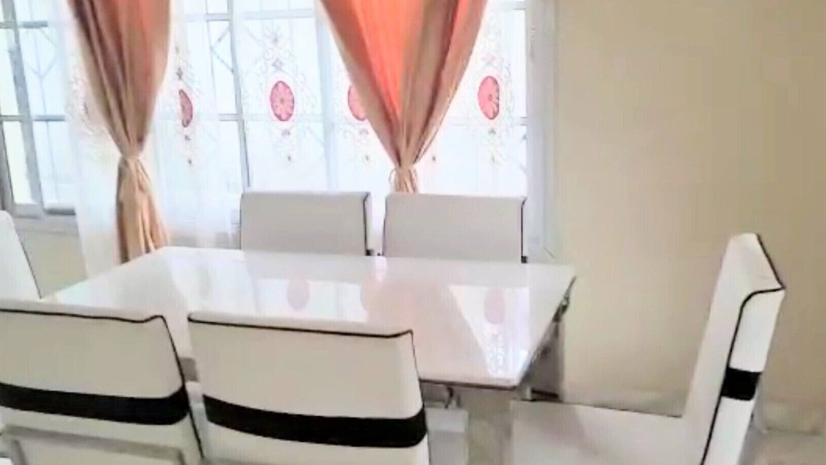 Limbe House | 3 Bedroom Fully Furnished gated Guest House