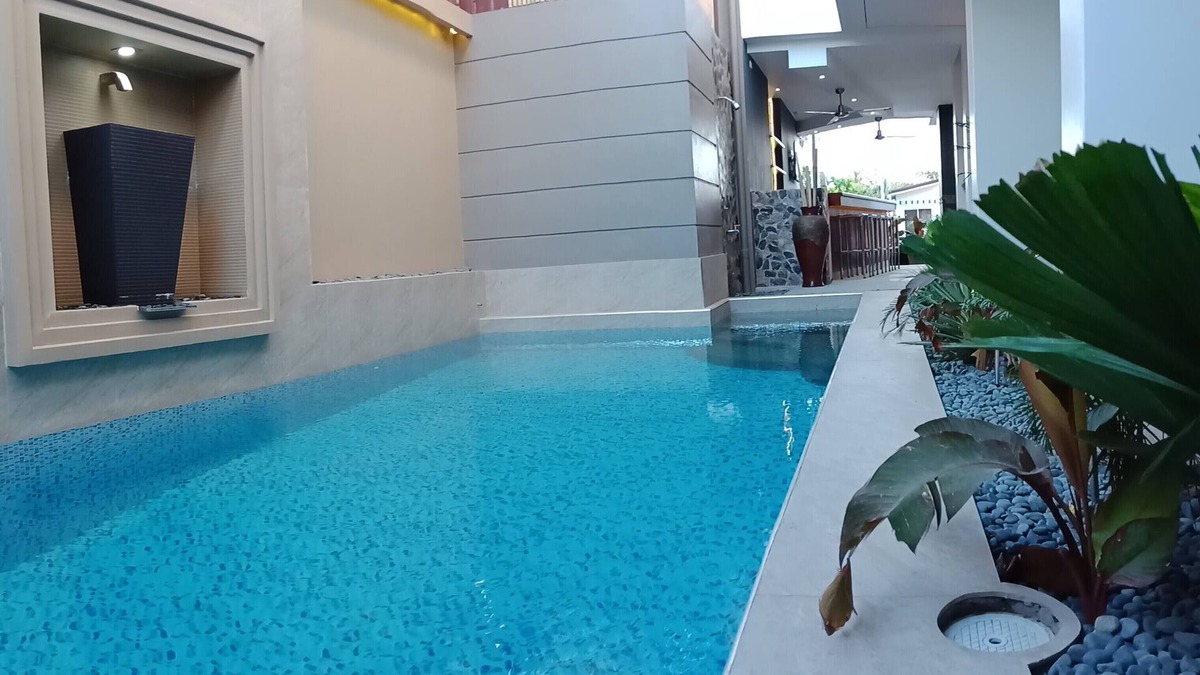 San Narciso House | 3 bedroom Garden Villa