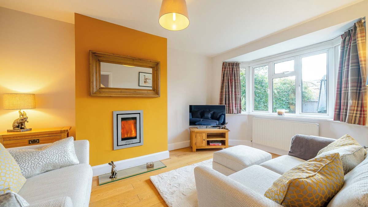 City Centre Cottage | 3 bedroom accommodation in Stratford Upon Avon