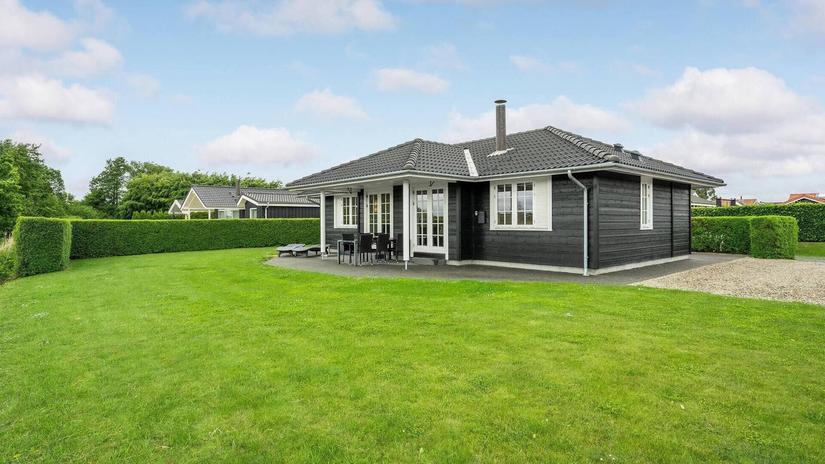 Flovt Strand House | 3 bedroom gorgeous home in Haderslev