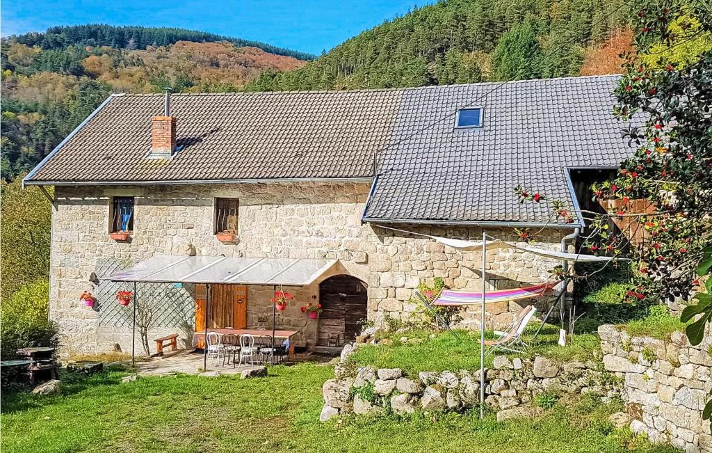 Intres House | 3 Bedroom Gorgeous Home In Intres