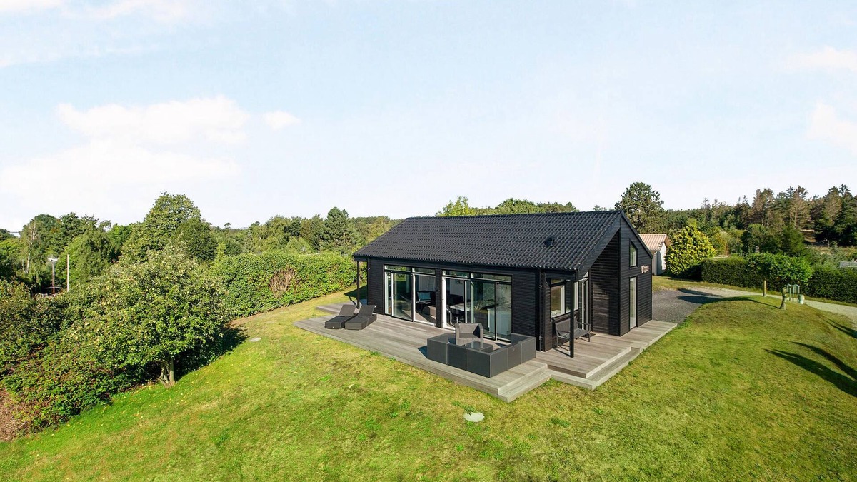 Øer Strand House | 3 bedroom gorgeous home in Ebeltoft
