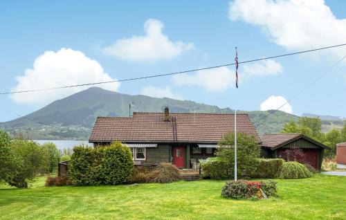 Hareid House | 3 Bedroom Gorgeous Home In Hareid