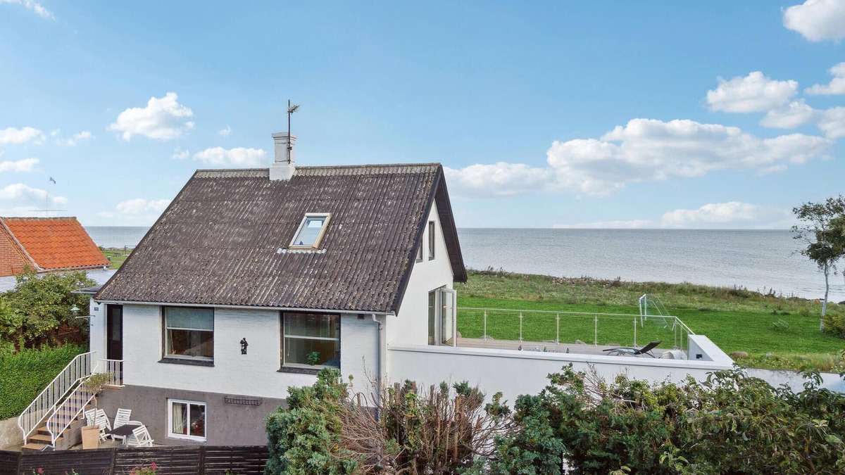 Tejn House | 3 bedroom gorgeous home in Allinge