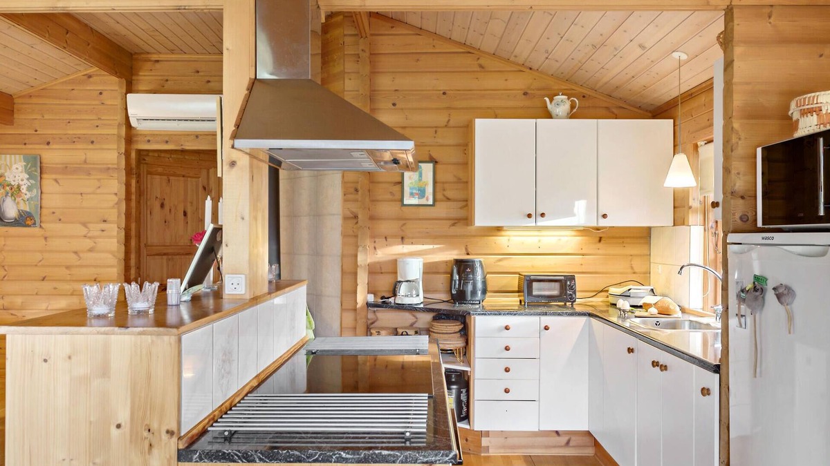 Næsby Strand House | 3 bedroom gorgeous home in Nakskov