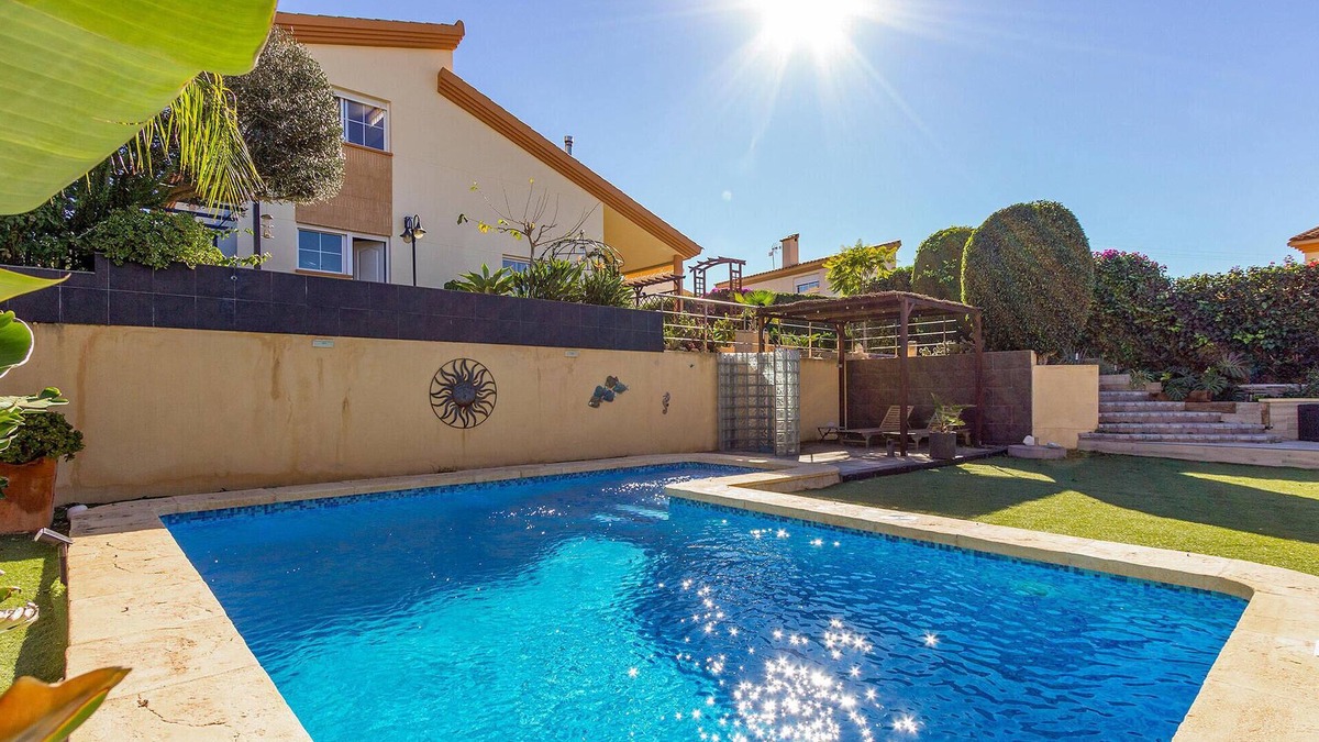 Hoya de los Patos House | 3 bedroom gorgeous home in Busot