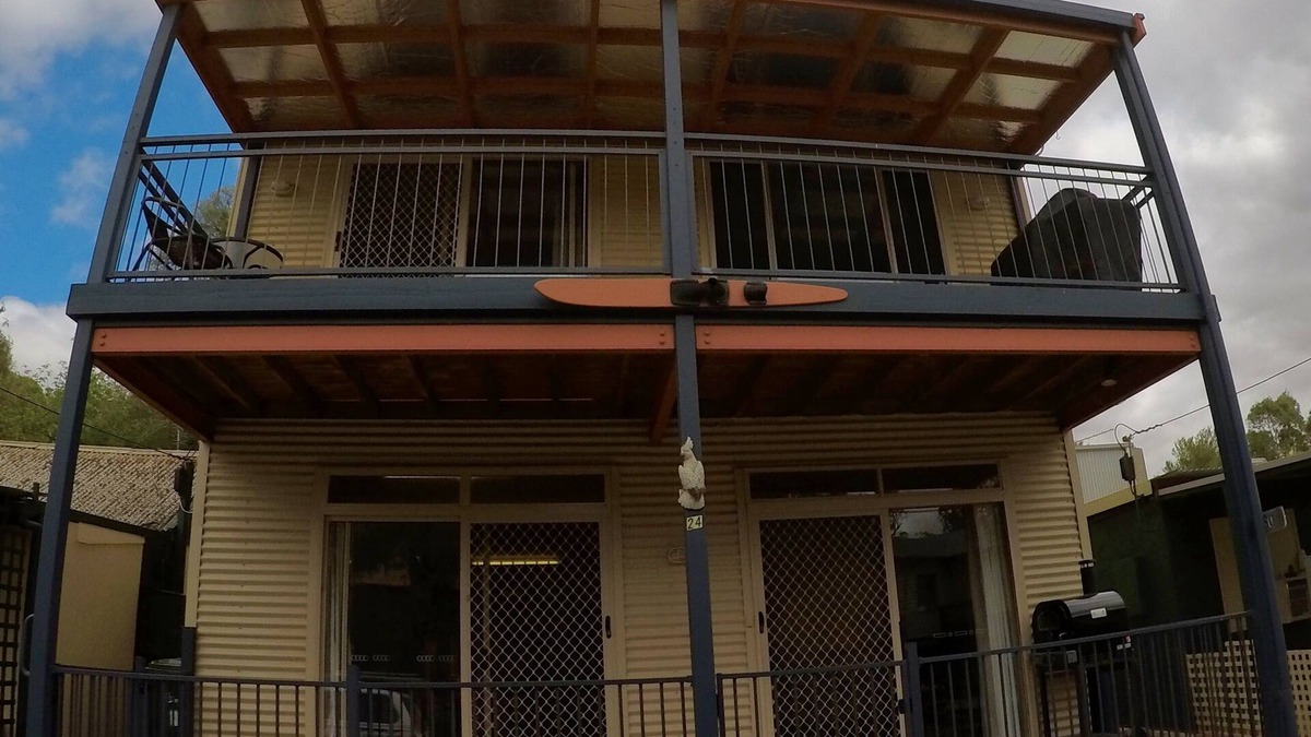 Caloote House | 3 Bedroom Holiday House with River Views