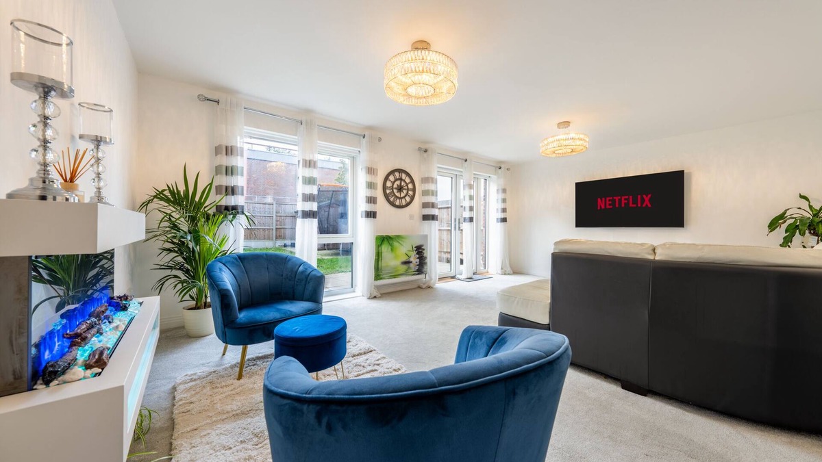 St Albans House | 3 bedroom house in Bricketwood, St Albans