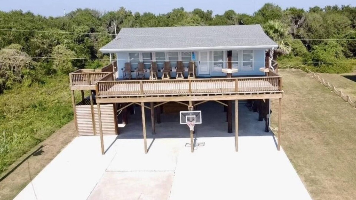 Lakeview Jefferson County House | 3-bedroom house in peaceful Little Florida Beach with WiFi, AC