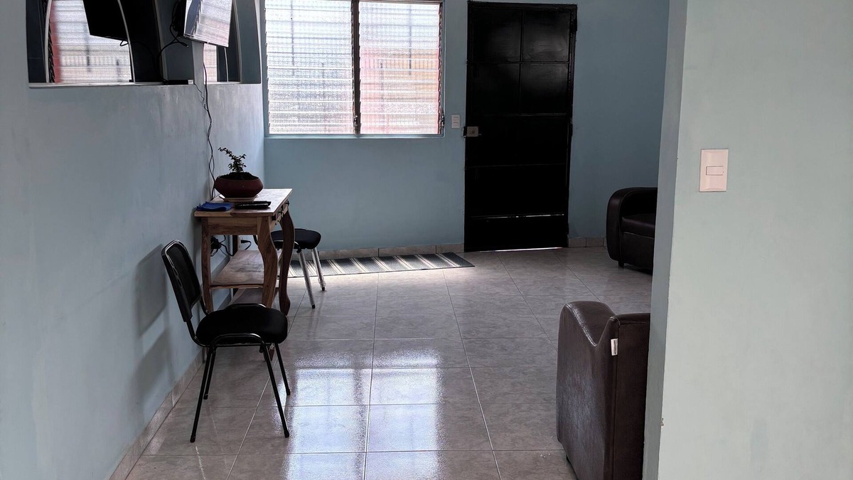San Salvador House | 3-bedroom house in historic San Salvador with WiFi, AC. Close to everything!