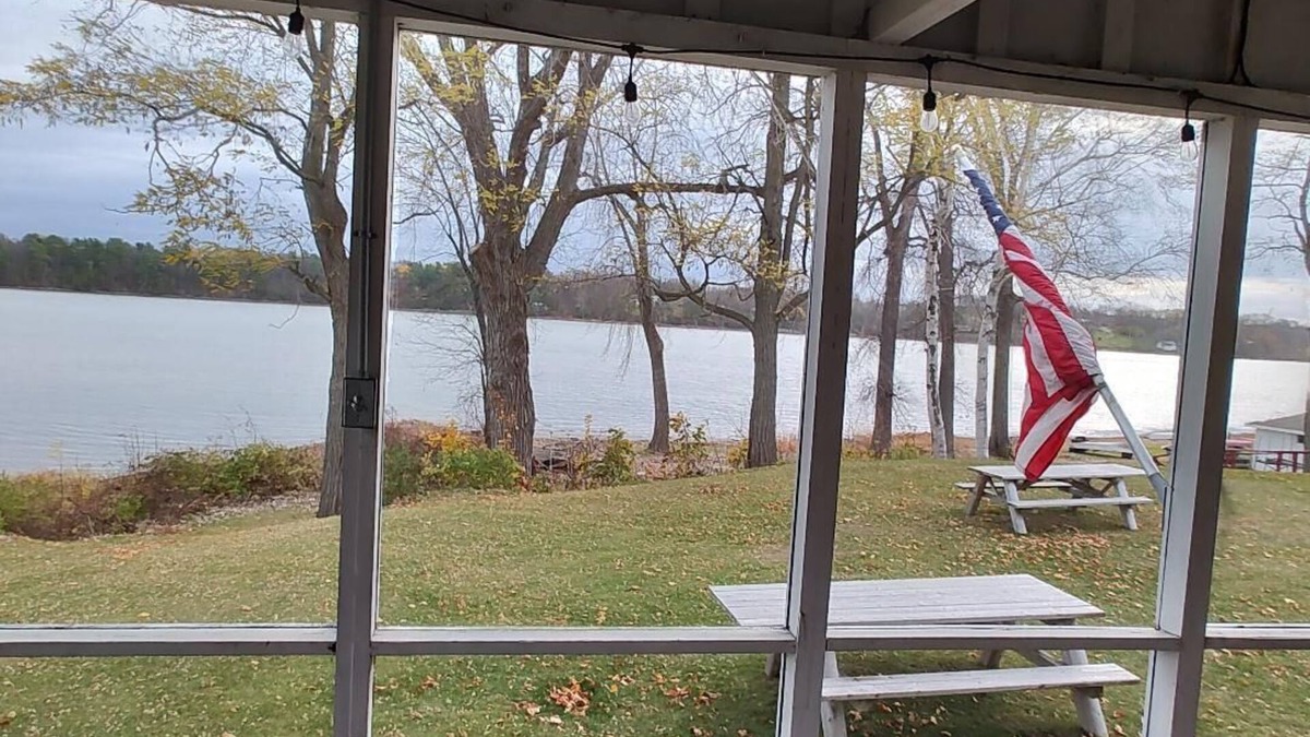 Crown Point House | 3-bedroom house in fabulous Crown Point, New York. On Lake Champlain