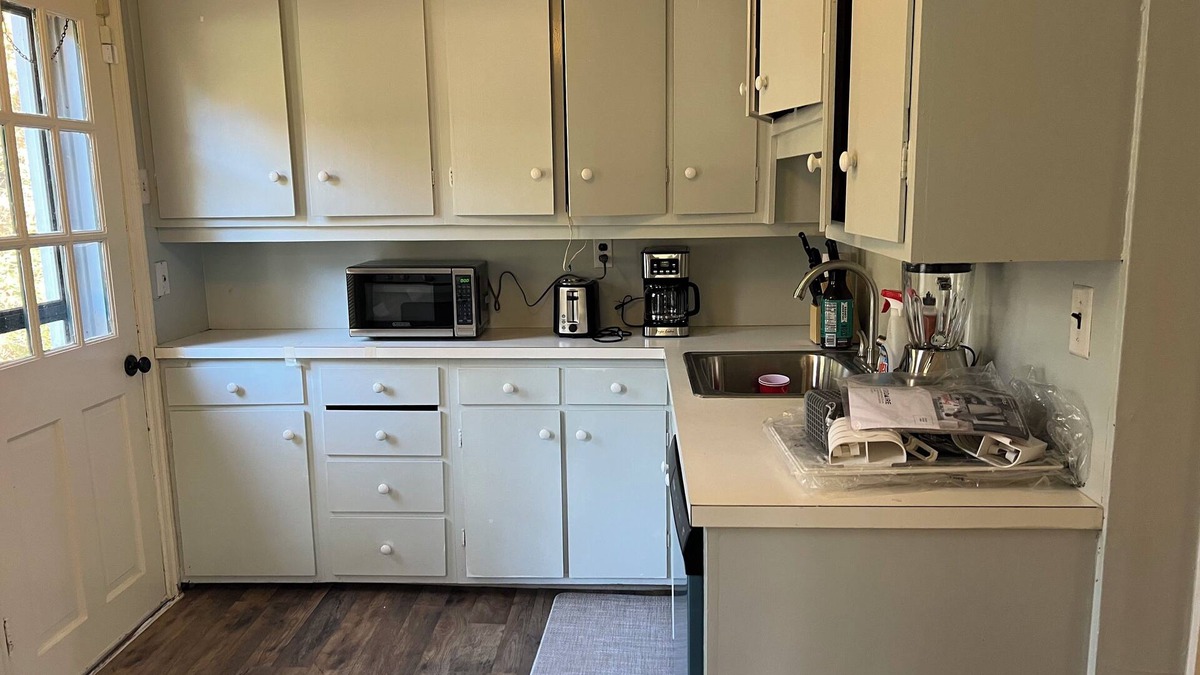 Owings Mills House | 3-bedroom house in serene Owings Mills with WiFi, AC. Relax with maximum privacy