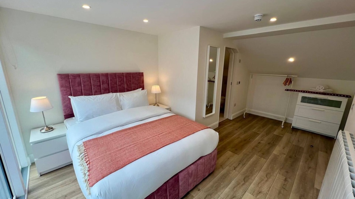 North Wall House | 3 bedroom House on New Wapping Street-Dublin 1